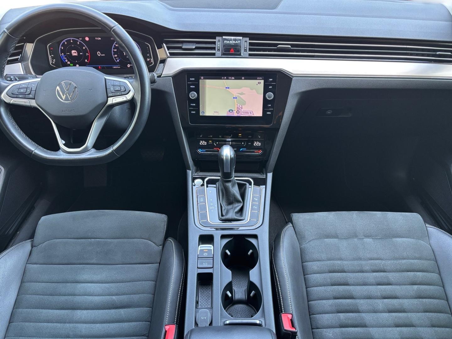 Volkswagen Passat Variant 2,0 TSI / 140 kW Elegance DSG