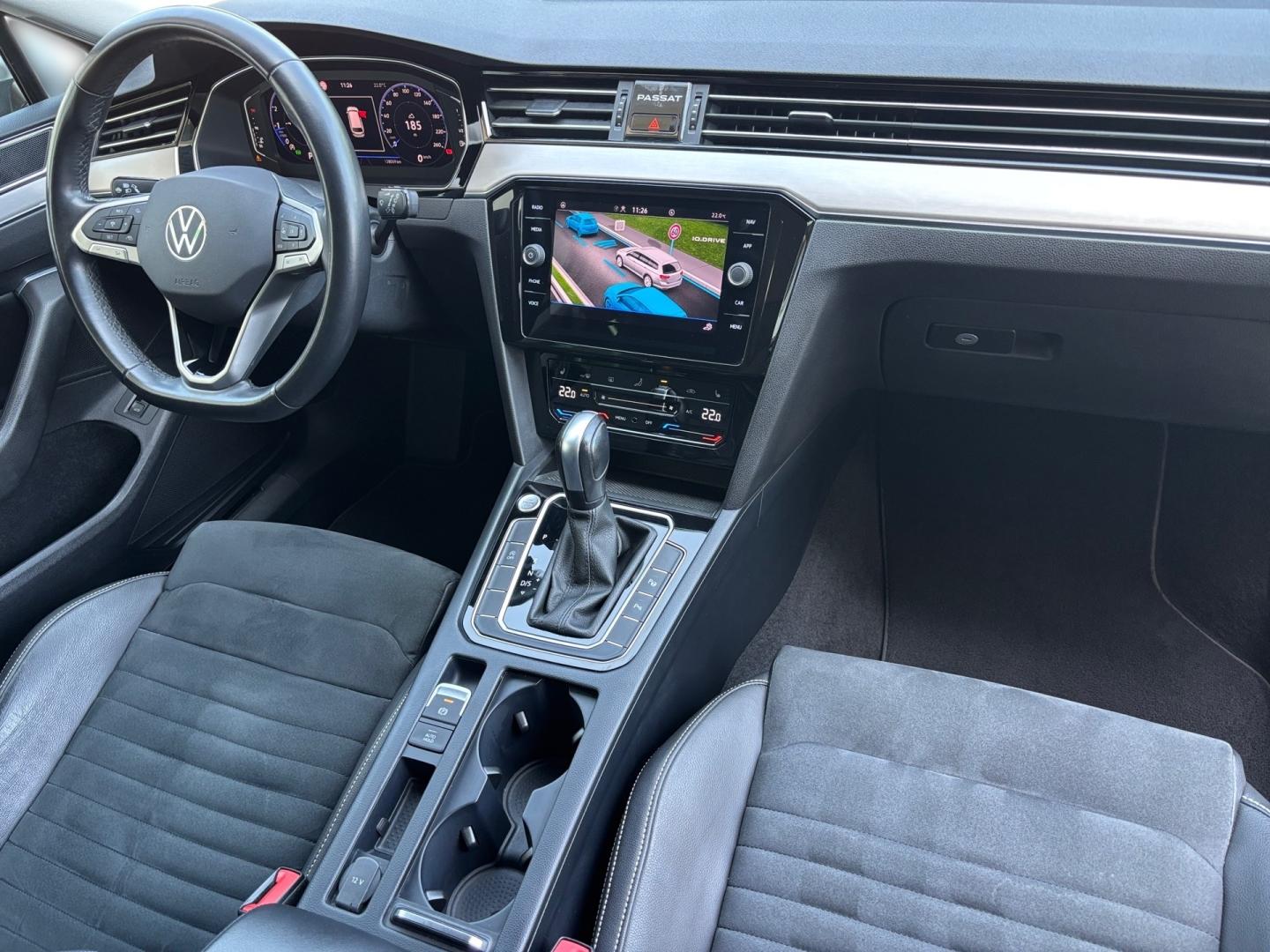 Volkswagen Passat Variant 2,0 TSI / 140 kW Elegance DSG
