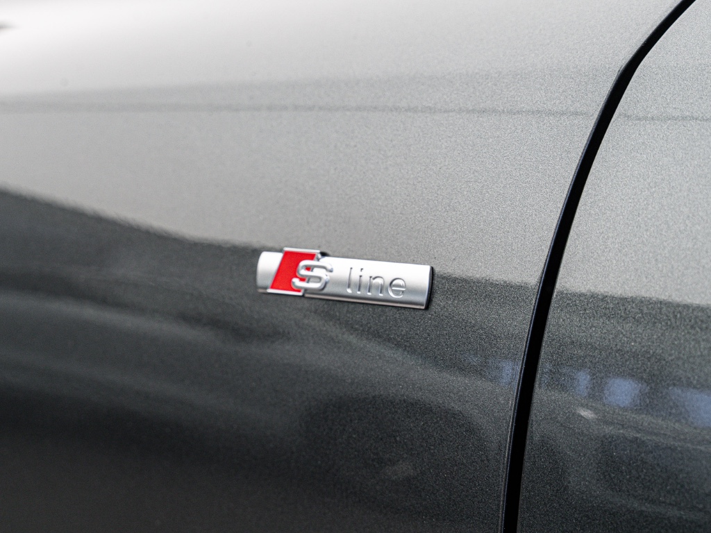 Audi A6 Avant NEW 3.0 TDI quattro (220kW/299k) S tronic
