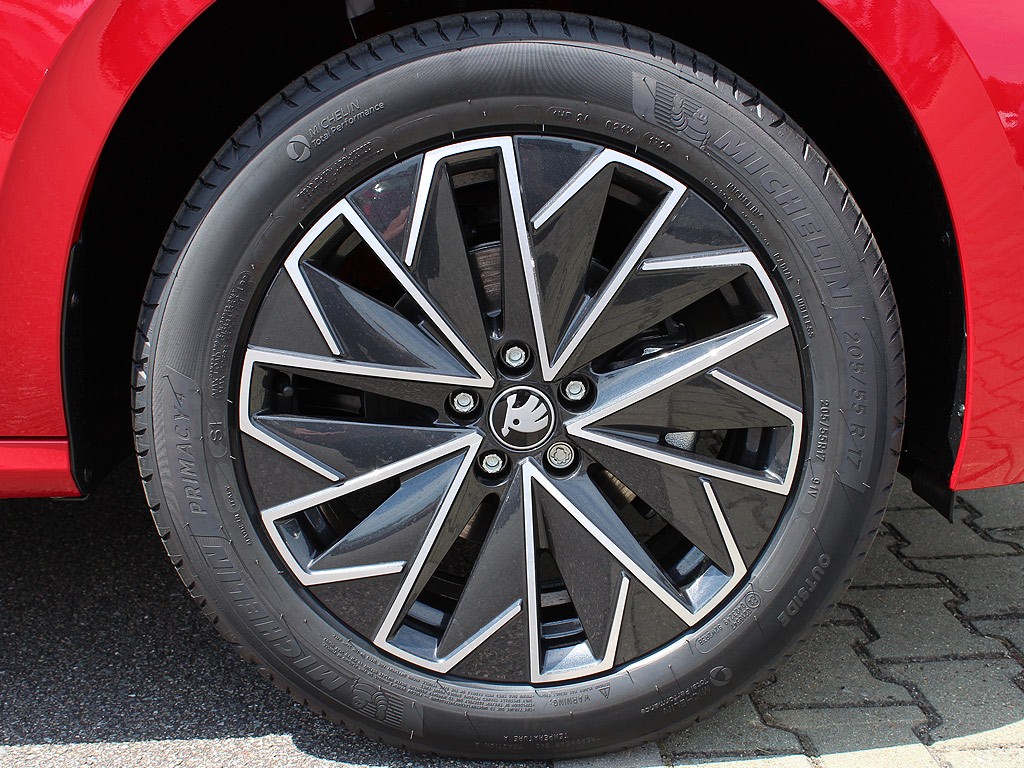 Škoda Kamiq 1,0TSI 85kW 7-stup. DSG Dynamic