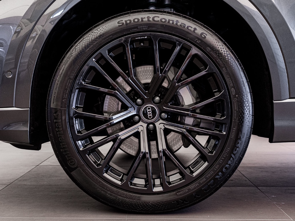 Audi Q8 SUV S line 50 TDI quattro (210kW/286k) 8st.-Tiptronic - PERFECTION