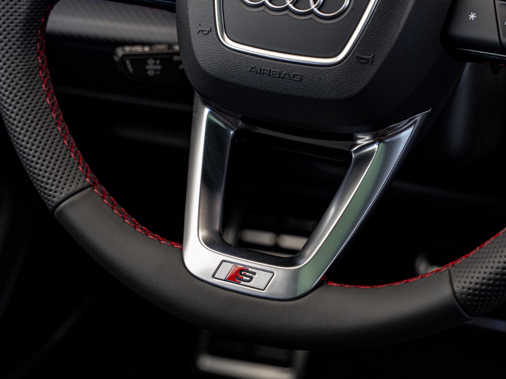 Audi Q7 SUV S line 50 TDI quattro (210kW/286k) 8st.-Tiptronic - PERFECTION