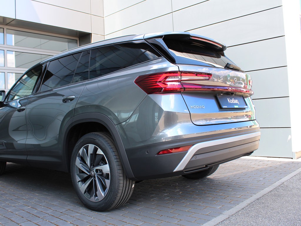 Škoda Kodiaq 2,0TSI 150kW 7-stup. DSG 4x4 Exclusive Selection