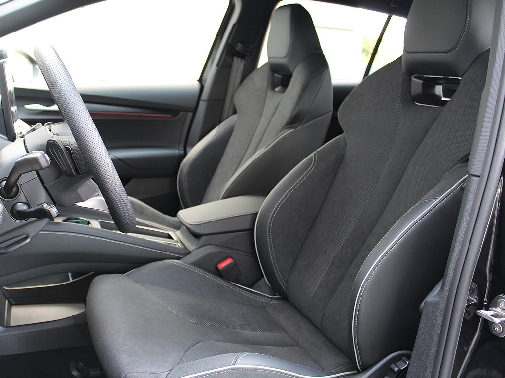 Škoda Elroq 85kWh 210kW Sportline