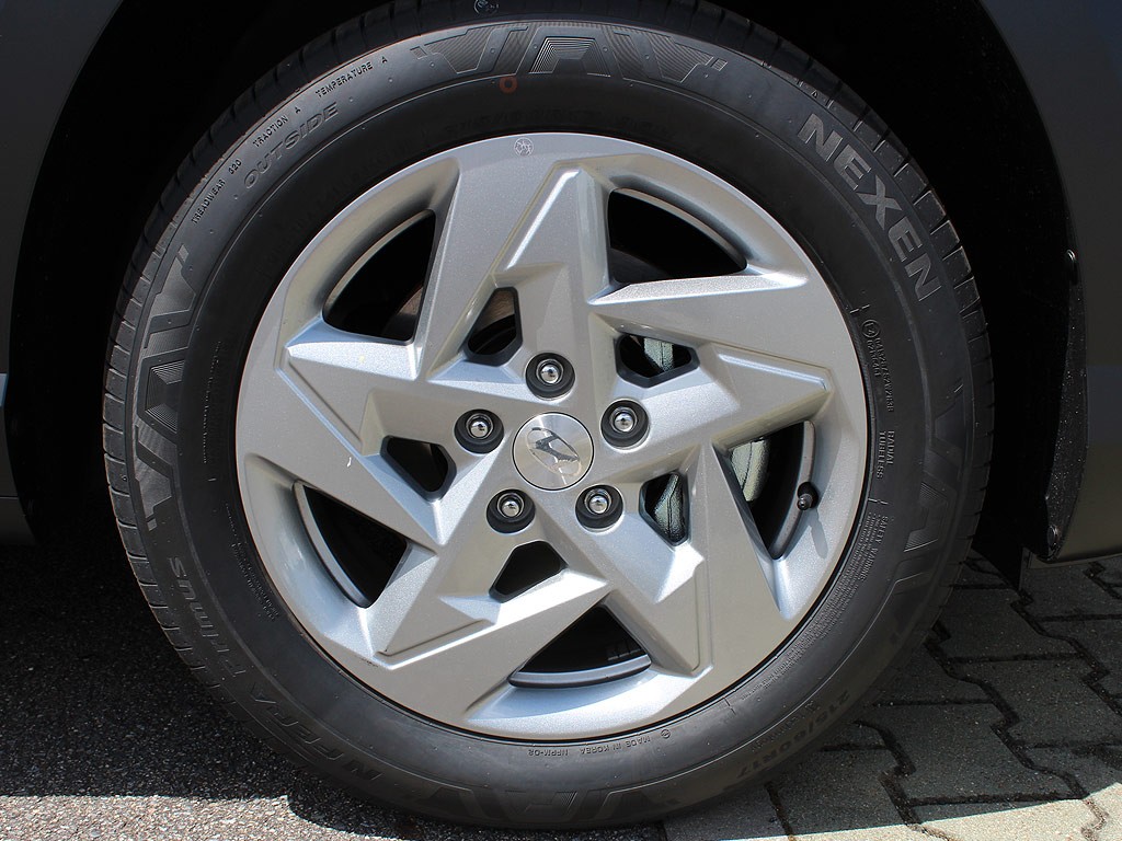 Hyundai Kona 1,6 T-GDI 4x2 MR26 SMART TECHNOLOGY