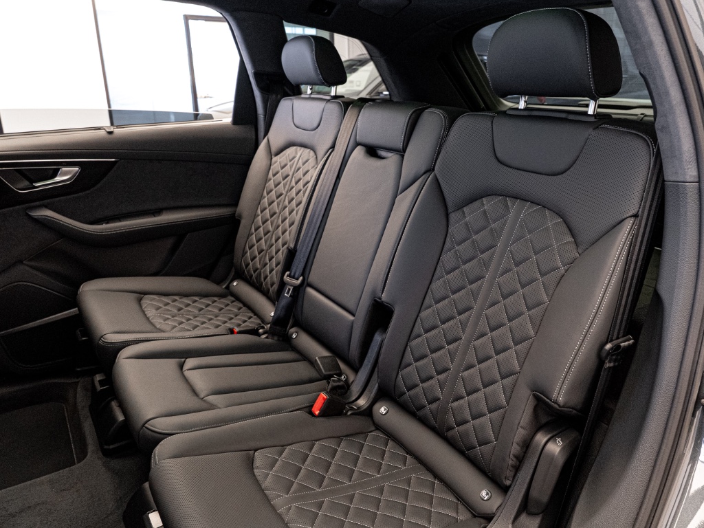 Audi Q7 SUV S line 50 TDI quattro (210kW/286k) 8st.-Tiptronic - PERFECTION