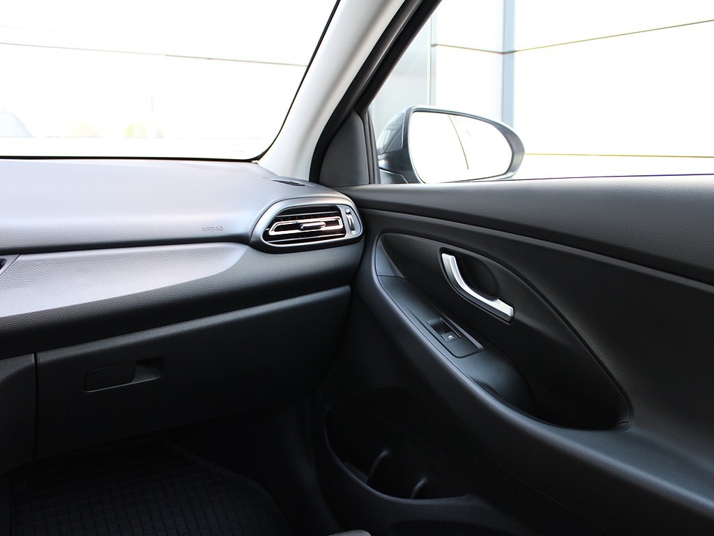 Hyundai i30 kombi 1,6 T-GDI MR26 STYLE