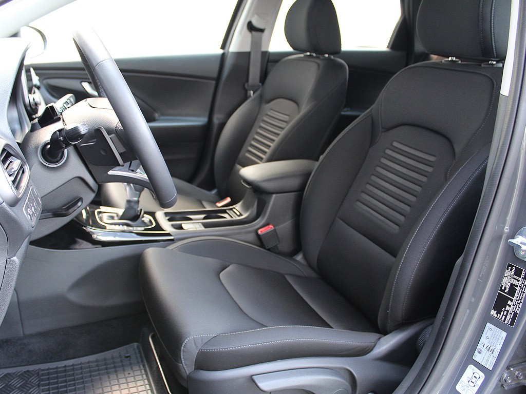 Hyundai i30 kombi 1,6 T-GDI MR26 STYLE