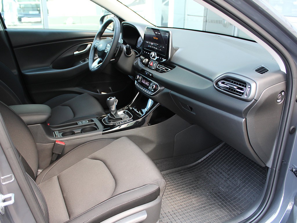 Hyundai i30 kombi 1,6 T-GDI MR26 STYLE