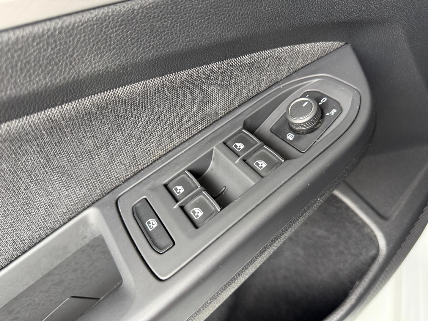 Volkswagen Golf Variant 1.5 TSI / 110 kW Life MHEV DSG