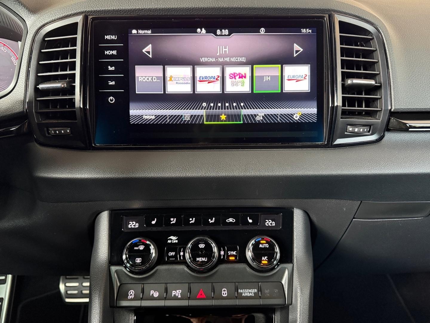 Škoda Karoq 1,5 TSI / 110 kW SportLine DSG