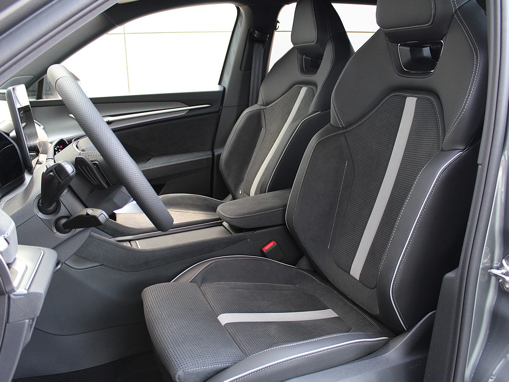 Škoda Kodiaq 2,0TDI 142kW 7-stup. DSG 4x4 Sportline