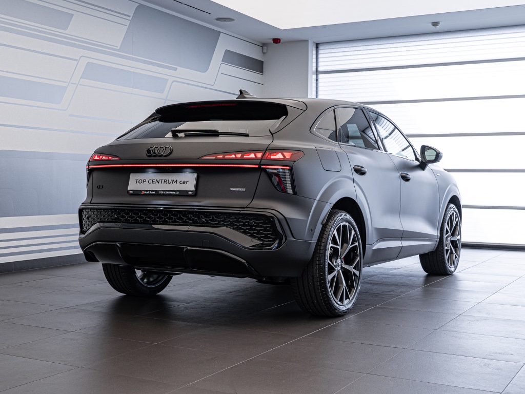 Audi Q3 Sportback NEW 2.0 TFSI (195kW/265k) quattro S tronic