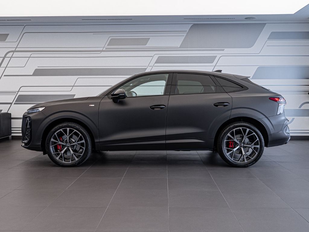 Audi Q3 Sportback NEW 2.0 TFSI (195kW/265k) quattro S tronic