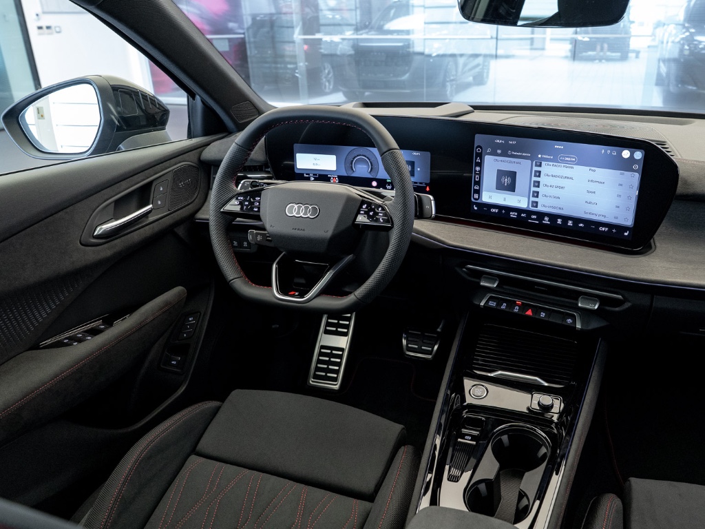 Audi Q3 Sportback NEW 2.0 TFSI (195kW/265k) quattro S tronic