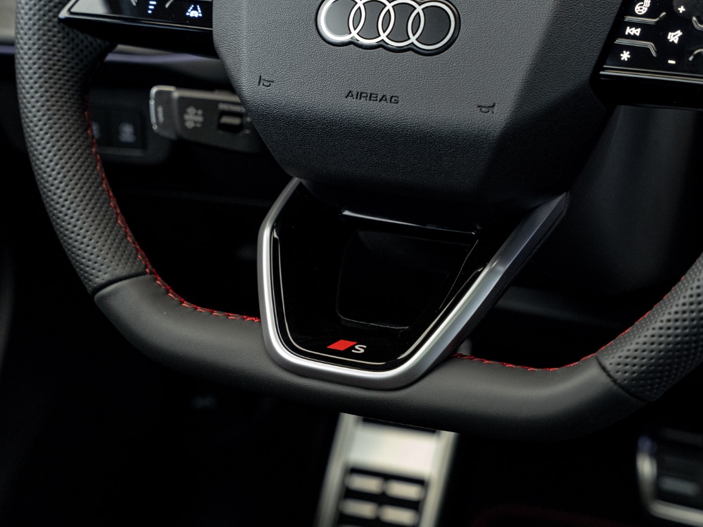 Audi Q3 Sportback NEW 2.0 TFSI (195kW/265k) quattro S tronic