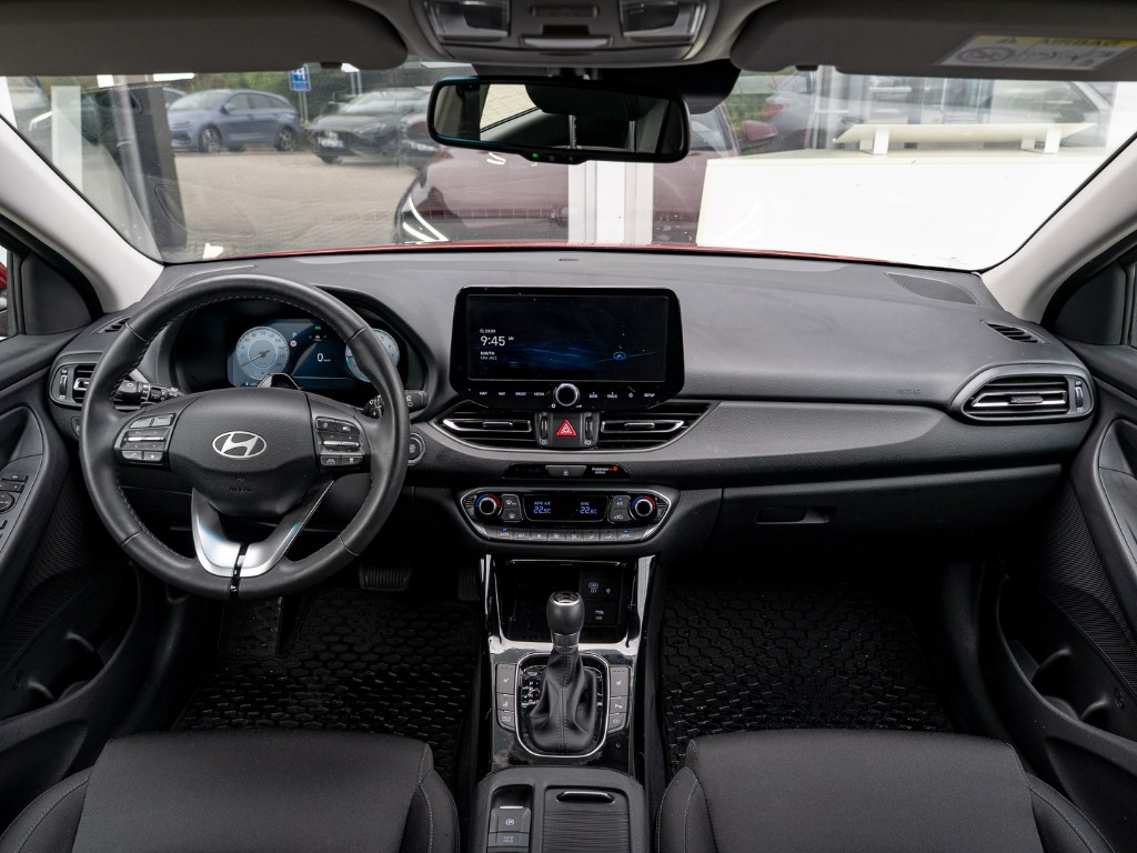 Hyundai i30 kombi 1,6 T-GDI MR26 STYLE SAFETY