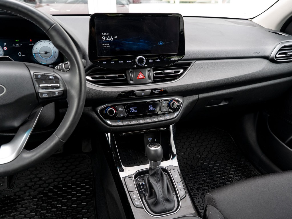 Hyundai i30 kombi 1,6 T-GDI MR26 STYLE SAFETY