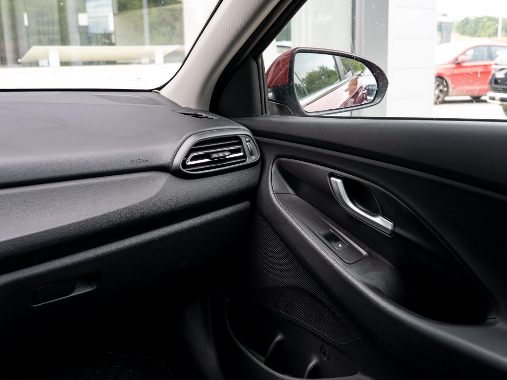 Hyundai i30 kombi 1,6 T-GDI MR26 STYLE SAFETY