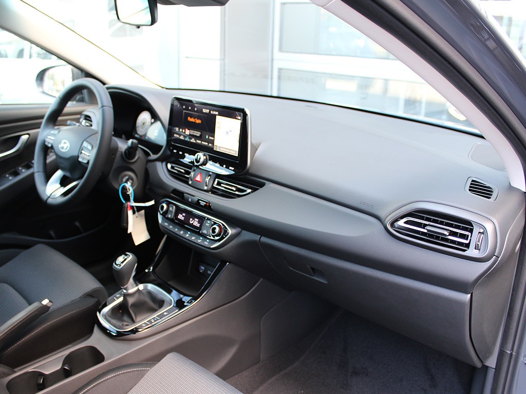 Hyundai i30 kombi 1,0 T-GDI MR26 GO CZECH!