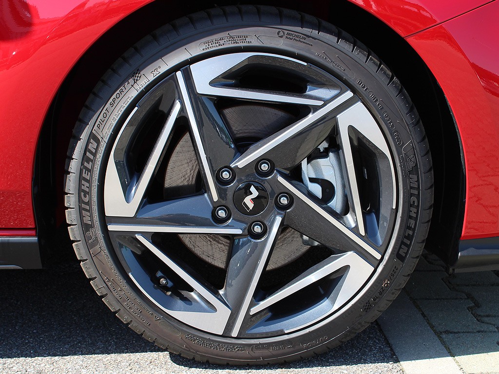 Hyundai i30 kombi 1,6 T-GDI MR26 N LINE