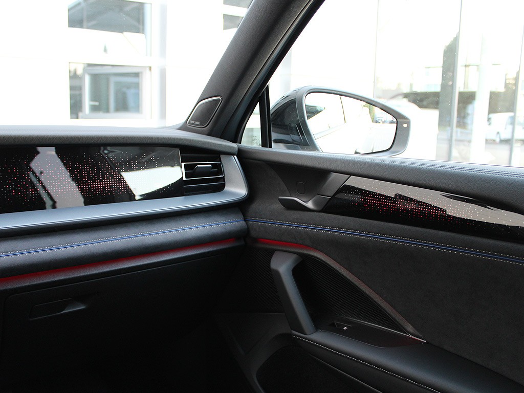 Volkswagen Tayron 200 kW eHybrid R-Line