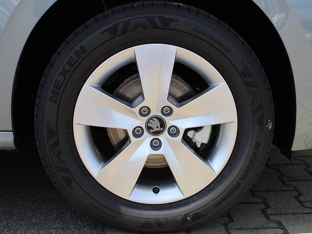 Škoda Kamiq 1,0TSI 85kW Classic