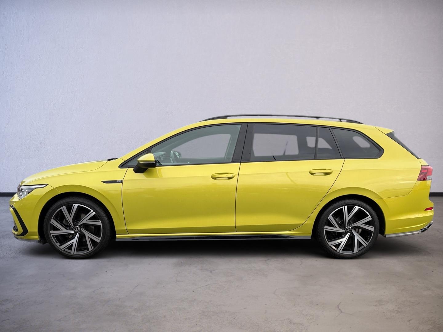 Volkswagen Golf Variant 1,5 eTSI / 110 kW R-line DSG MHEV