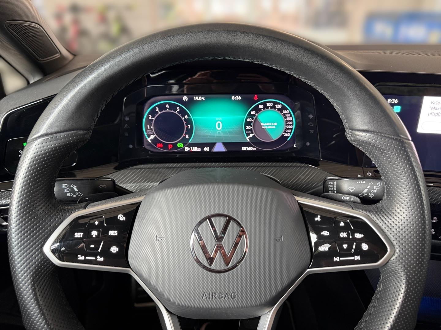 Volkswagen Golf Variant 1,5 eTSI / 110 kW R-line DSG MHEV