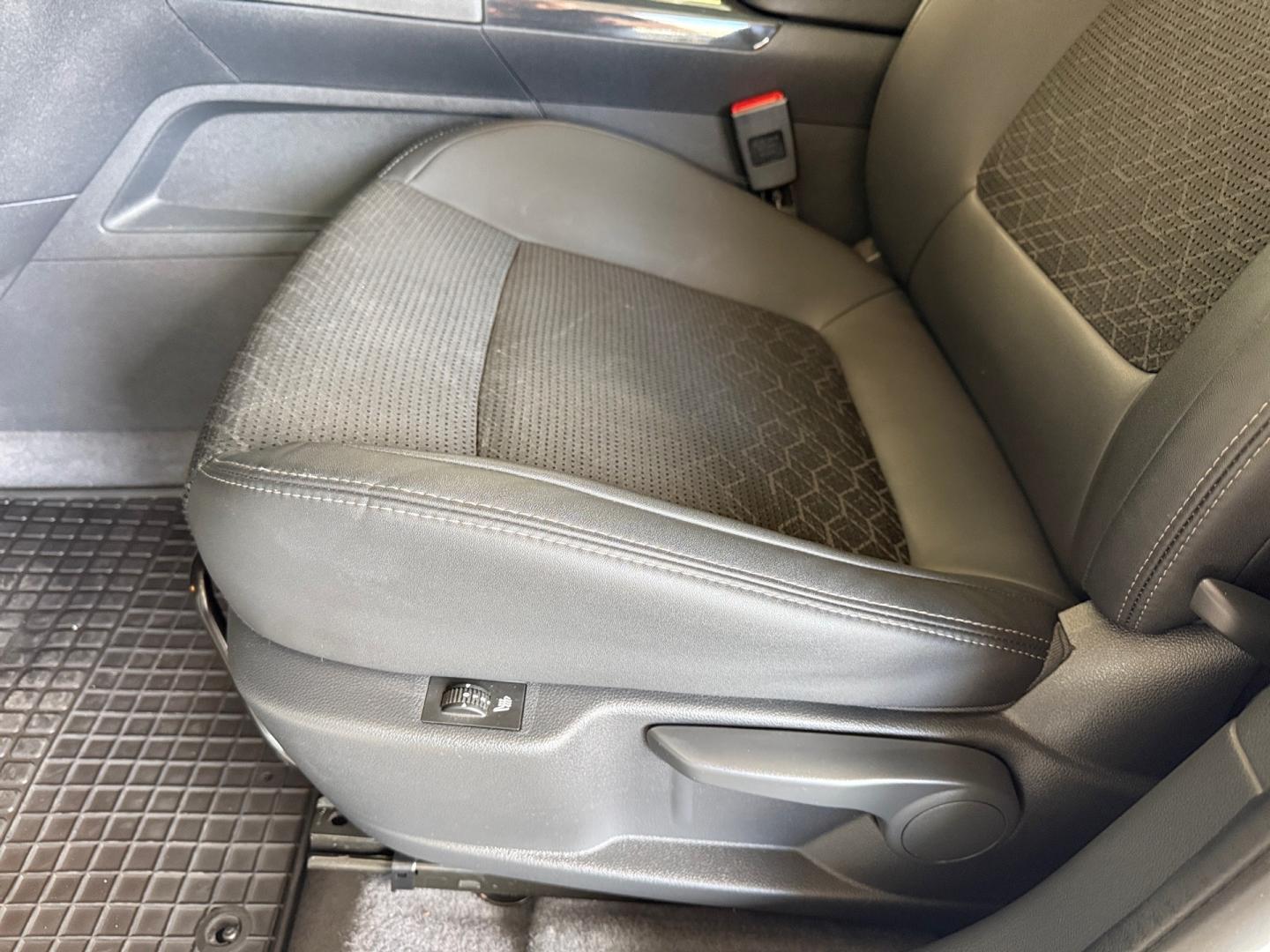 Peugeot 3008 1,6 HDI / 88 kW AT