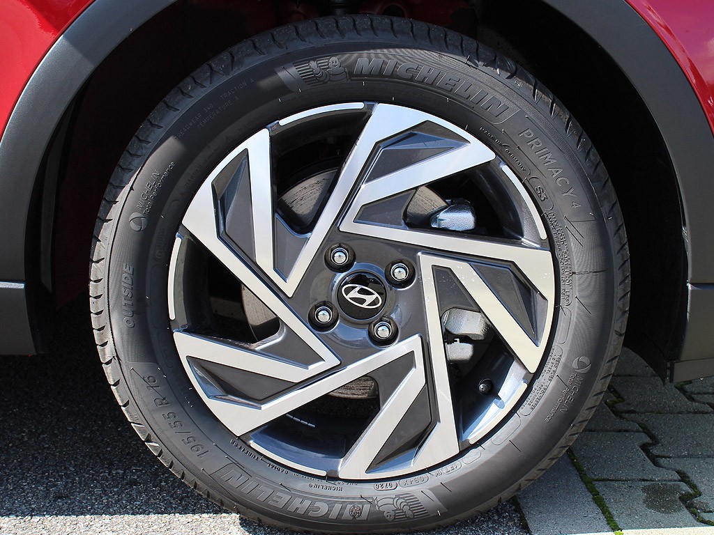 Hyundai Bayon 1,0 T-GDI MR26 GO!
