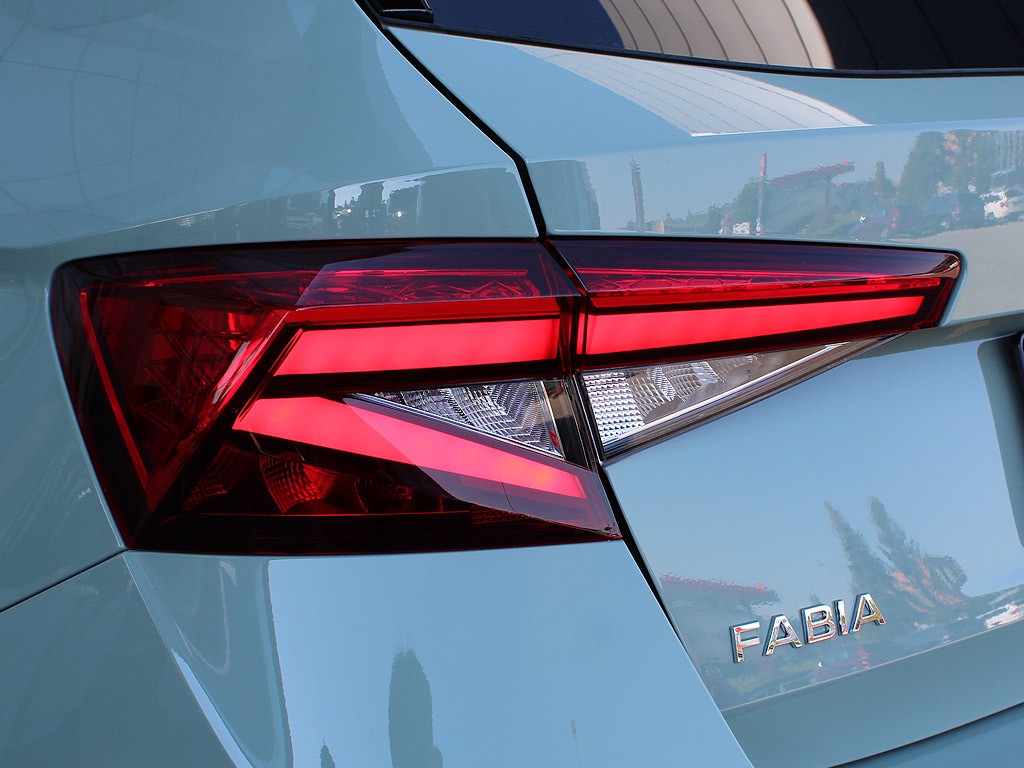 Škoda Fabia 1,0TSI 85kW Dynamic