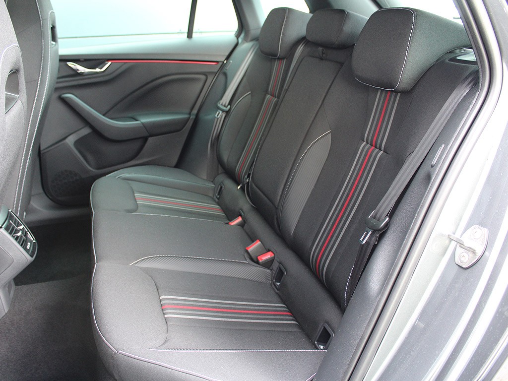 Škoda Kamiq 1,0TSI 85kW 7-stup. DSG Monte Carlo