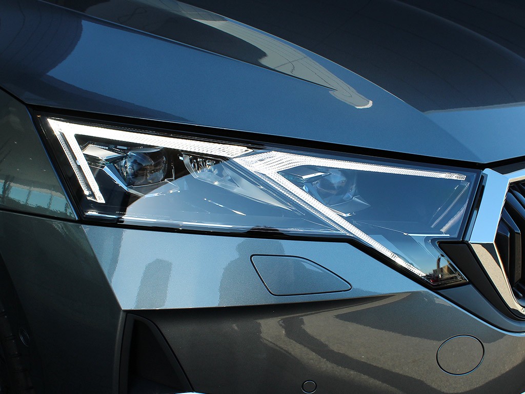 Škoda Octavia Combi 2,0TDI 110kW 7-stup. DSG Exclusive
