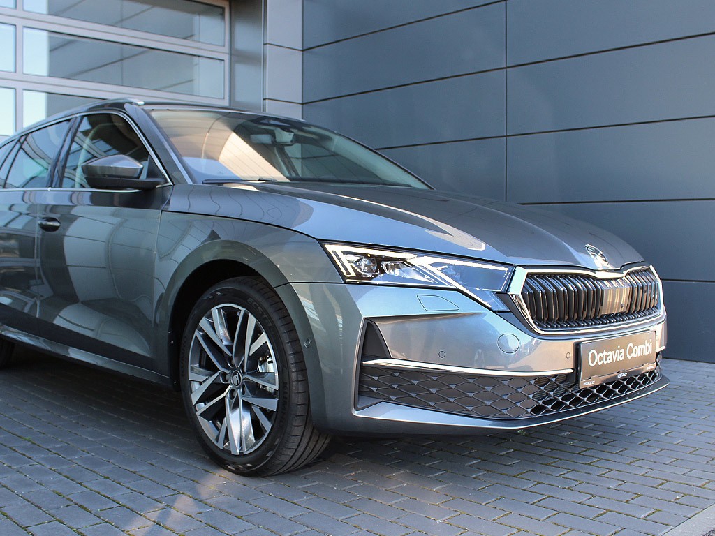 Škoda Octavia Combi 2,0TDI 110kW 7-stup. DSG Exclusive