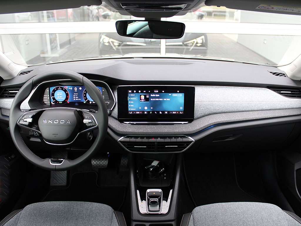 Škoda Octavia 1,5TSI m-HEV 110kW 7-stup. DSG Top Selection