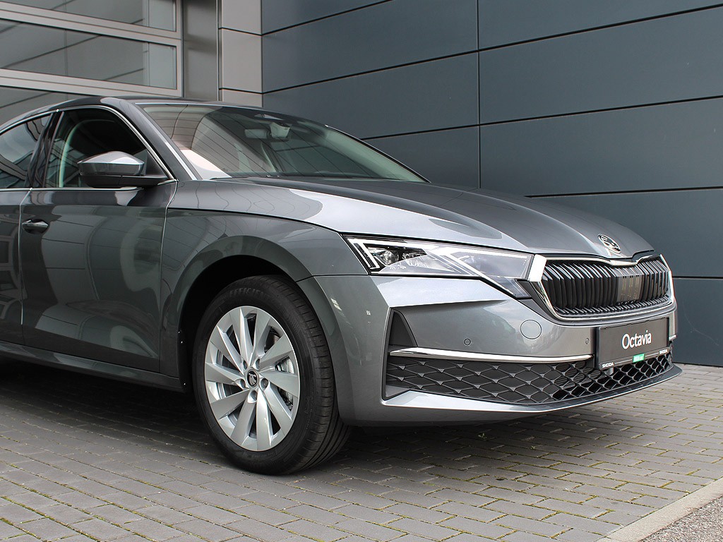 Škoda Octavia 1,5TSI m-HEV 110kW 7-stup. DSG Top Selection