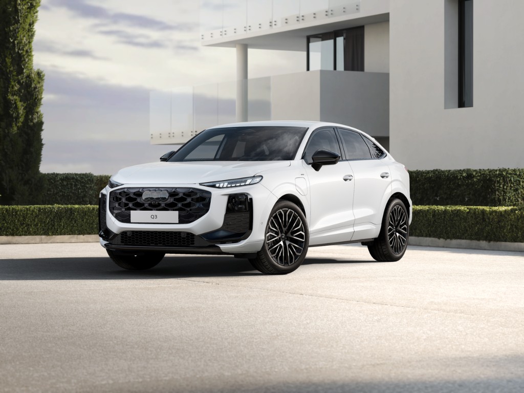 Audi Q3 Sportback  NEW e-hybrid 1.5 TFSI (200kW/272k) S tronic