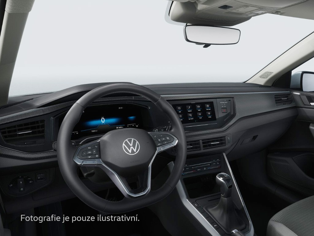 Volkswagen Polo 1,0 TSI 70 kW 7DSG Polo Love