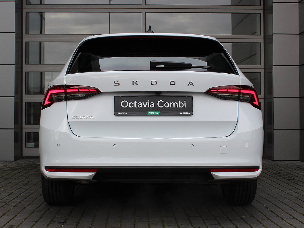 Škoda Octavia Combi 2,0TDI 110kW 7-stup. DSG Top Selection