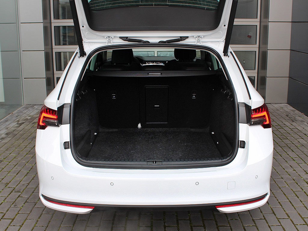 Škoda Octavia Combi 2,0TDI 110kW 7-stup. DSG Top Selection