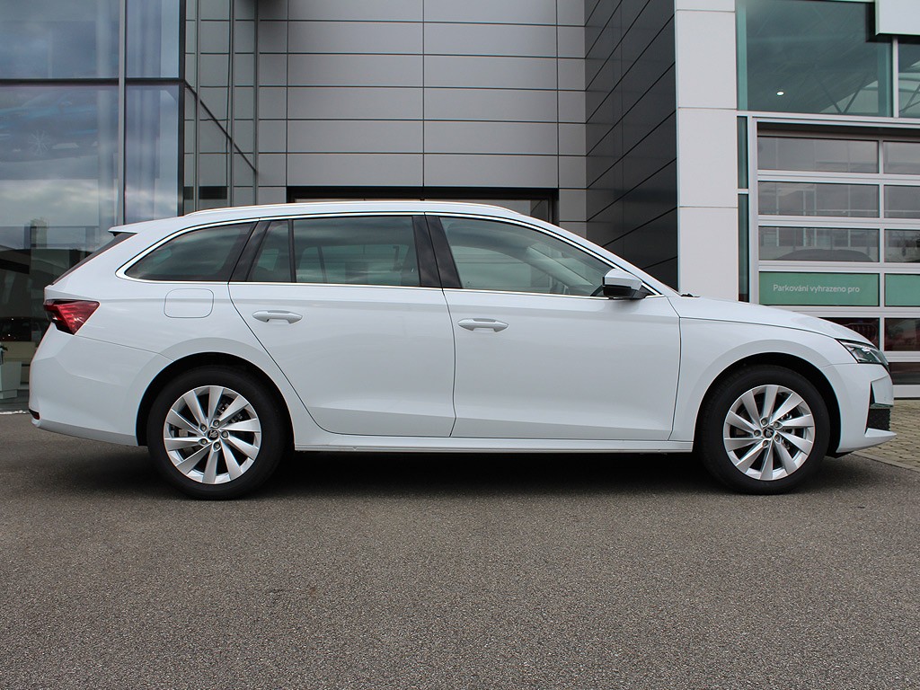 Škoda Octavia Combi 2,0TDI 110kW 7-stup. DSG Top Selection