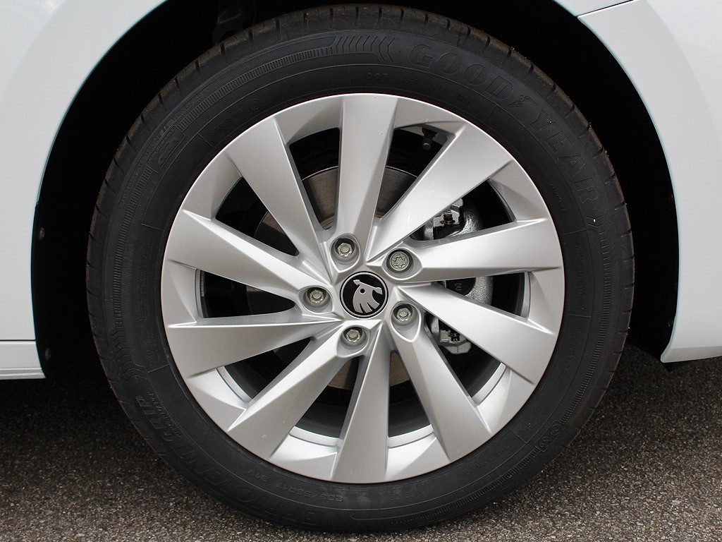 Škoda Octavia Combi 2,0TDI 110kW 7-stup. DSG Top Selection