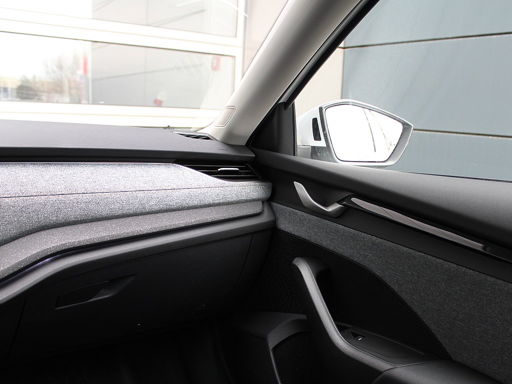 Škoda Octavia Combi 2,0TDI 110kW 7-stup. DSG Top Selection