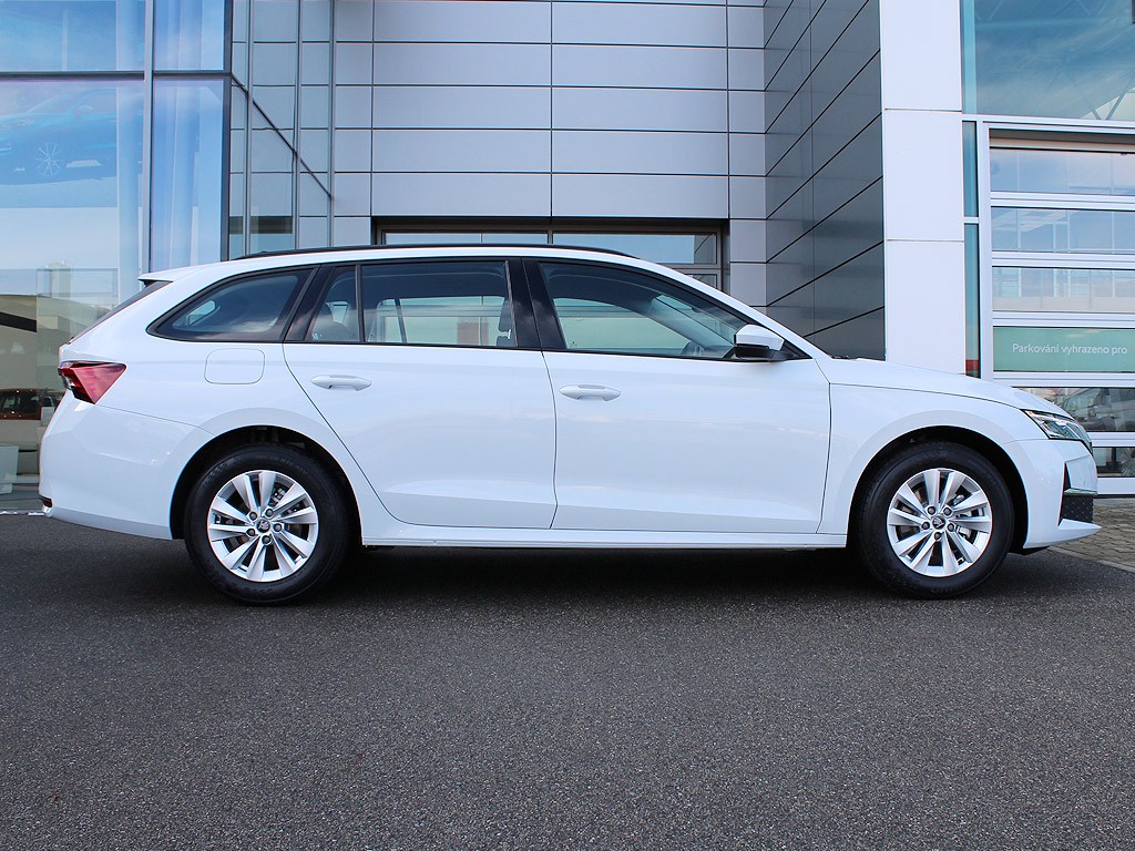 Škoda Octavia Combi 1,5TSI 110kW m-HEV 7-stup. DSG Selection