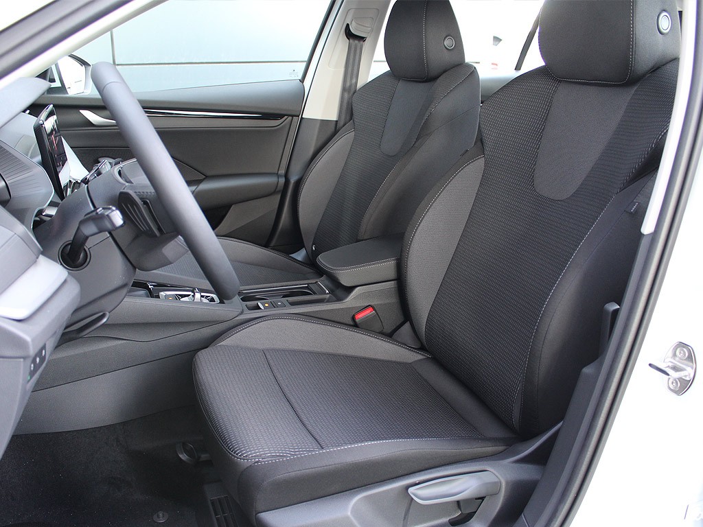 Škoda Octavia Combi 1,5TSI 110kW m-HEV 7-stup. DSG Selection