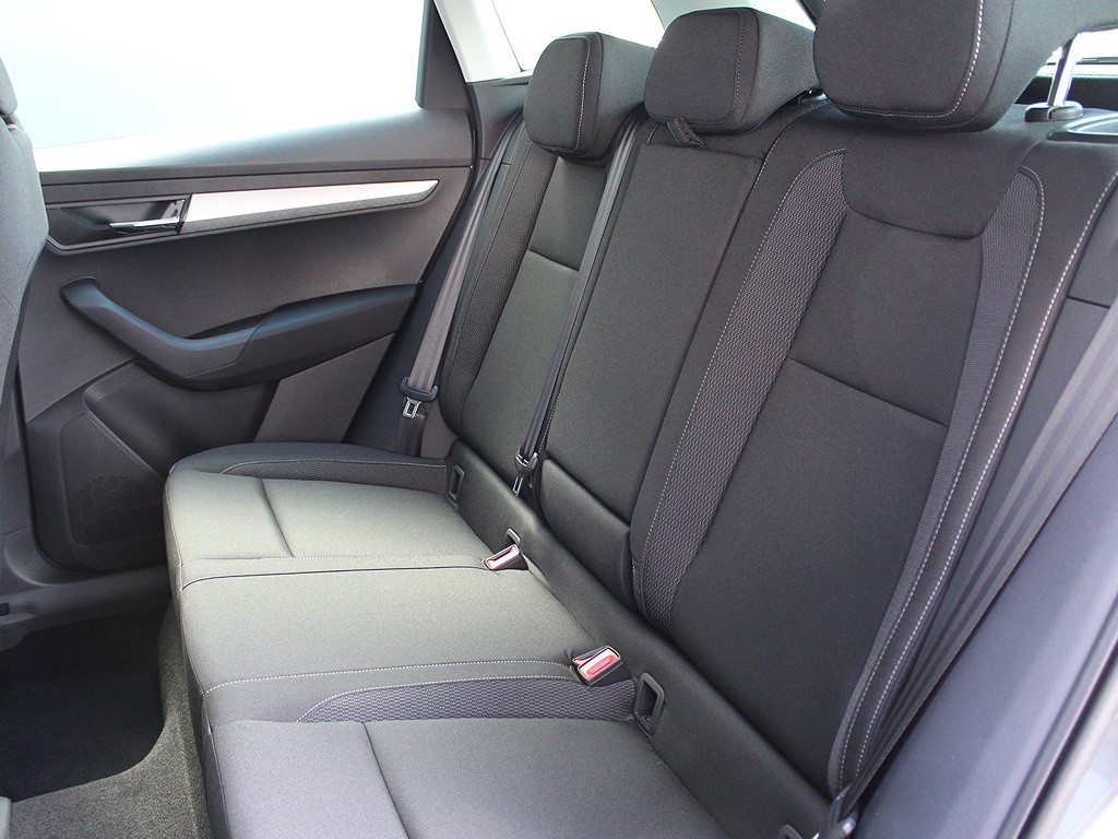 Škoda Karoq 1,5TSI 110kW 7-stup. DSG Easy