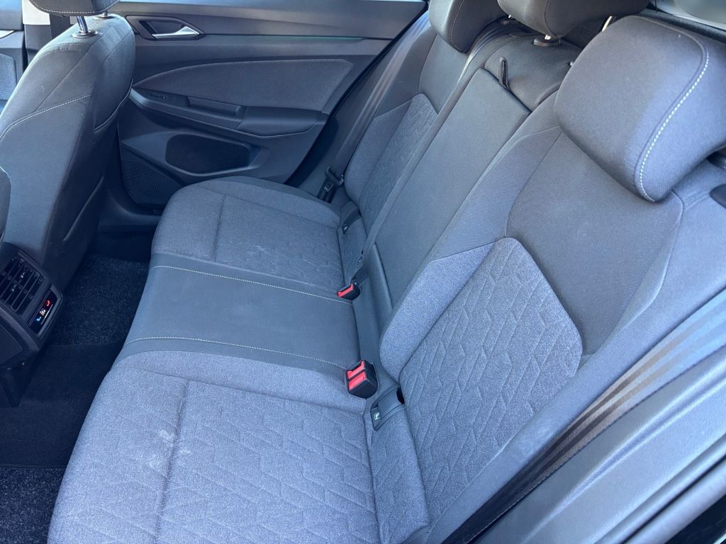 Volkswagen Golf 1,5 TSI / 150 kW eHybrid People DSG