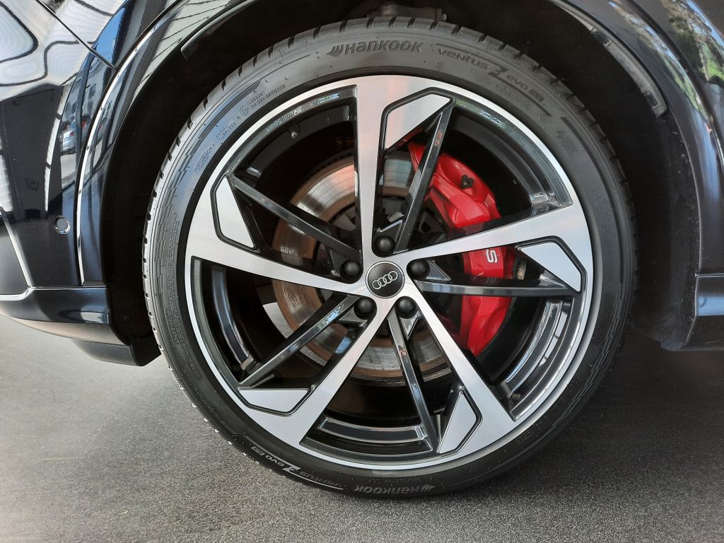 Audi SQ7 4.0 TDI quattro (320kW/435k) Tiptonic, 7míst