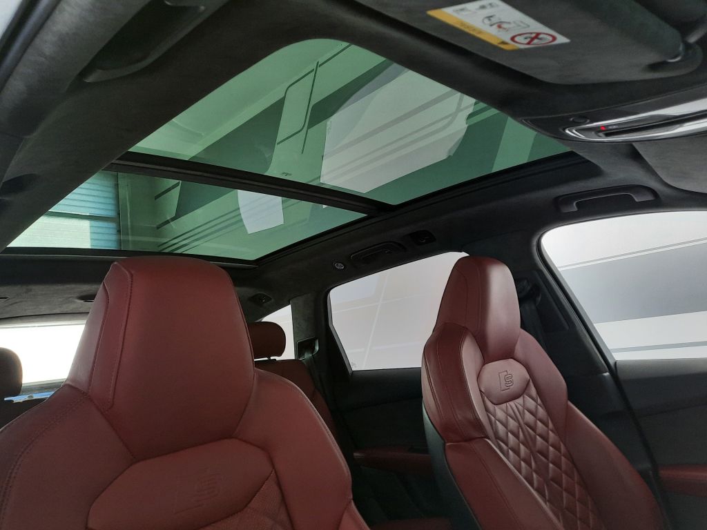 Audi SQ7 4.0 TDI quattro (320kW/435k) Tiptonic, 7míst